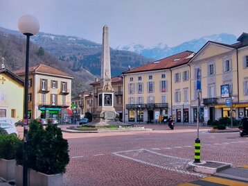 4f2802bb-3483-4d3c-bbee-055a8e6d55f8