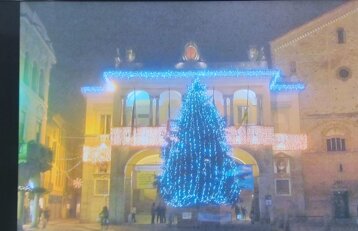 dfaeef9e-3afd-42fd-a82b-353af7a2853b dfaeef9e-3afd-42fd-a82b-353af7a2853b