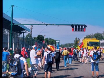 3c9ab998-7a17-4852-ae8b-e0240817766c 3c9ab998-7a17-4852-ae8b-e0240817766c