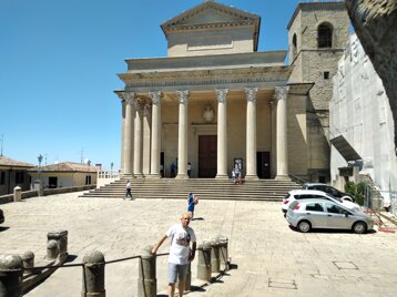 b075fc0c-36ee-47c6-849d-62230ddc5b7e b075fc0c-36ee-47c6-849d-62230ddc5b7e