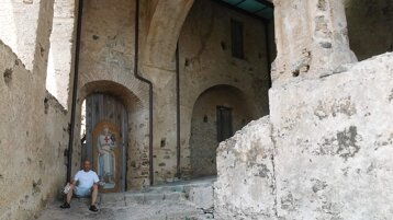 75591aa2-160a-4af6-9125-ed754710e874 75591aa2-160a-4af6-9125-ed754710e874