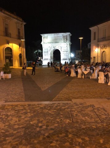 a284aca7-7670-4aa7-af2b-ceb27d8326f5 a284aca7-7670-4aa7-af2b-ceb27d8326f5