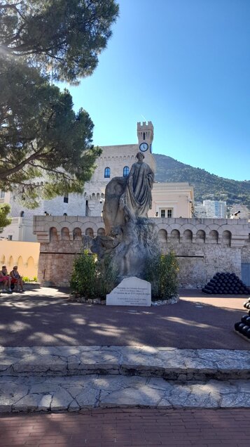 903186bf-e7b2-4787-9056-a9da58cf549d 903186bf-e7b2-4787-9056-a9da58cf549d