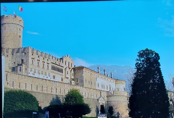 815accb0-9b35-48a1-adf9-a58e41312706 815accb0-9b35-48a1-adf9-a58e41312706