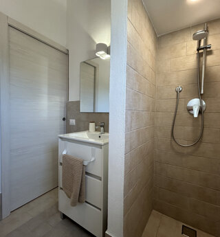 img_7690.jpeg img_7690.jpeg