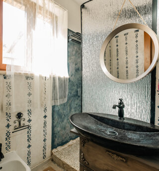 f39badb5-dd69-41a9-9491-ec41d8c598e5 f39badb5-dd69-41a9-9491-ec41d8c598e5