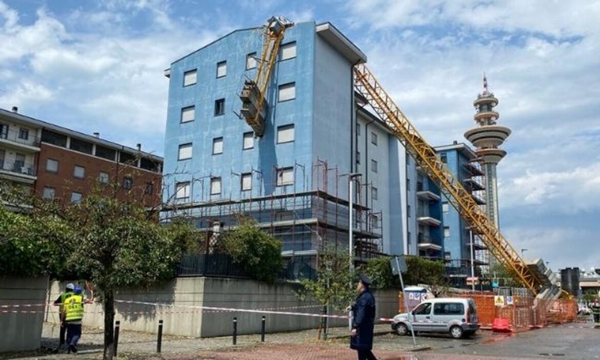 fc8b1cbc-5a74-46c9-a0b2-7e7773cbbf3a fc8b1cbc-5a74-46c9-a0b2-7e7773cbbf3a