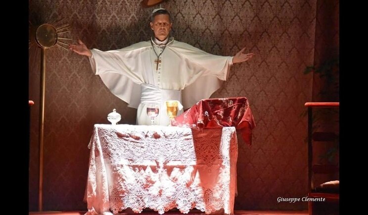 Nicola Losapio sorprende con “Benedetto. Il papa di Gesù”