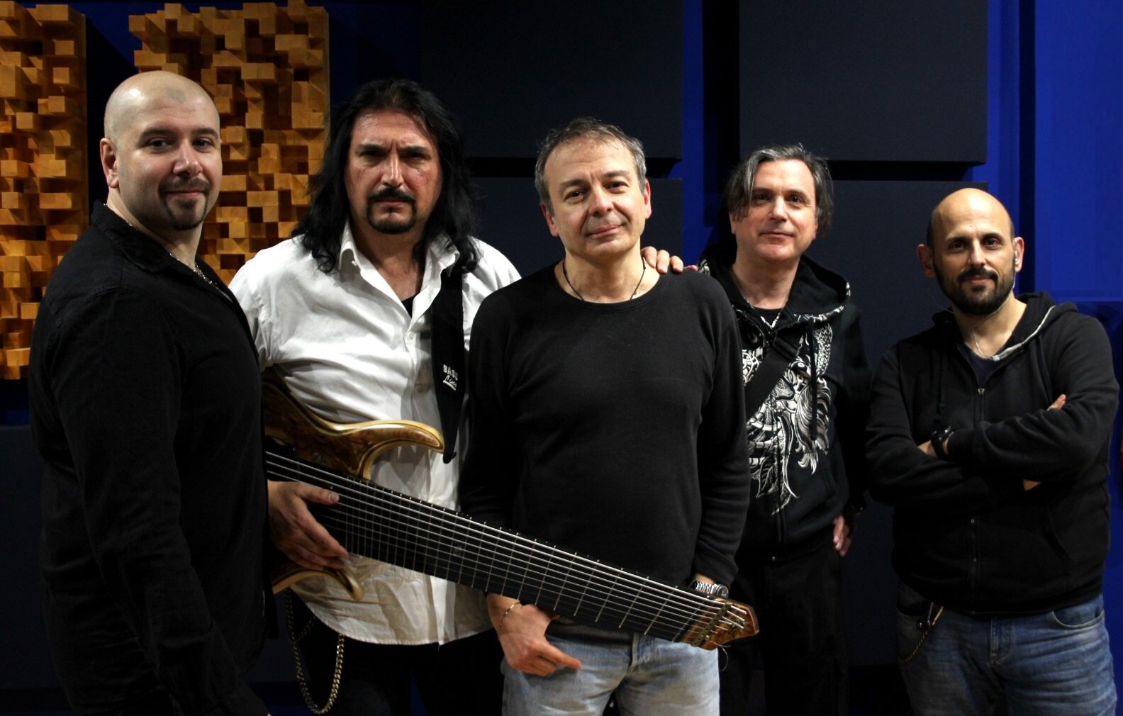 IL ROCK ARRIVA A TEATRO CON “THE CIRCLE”