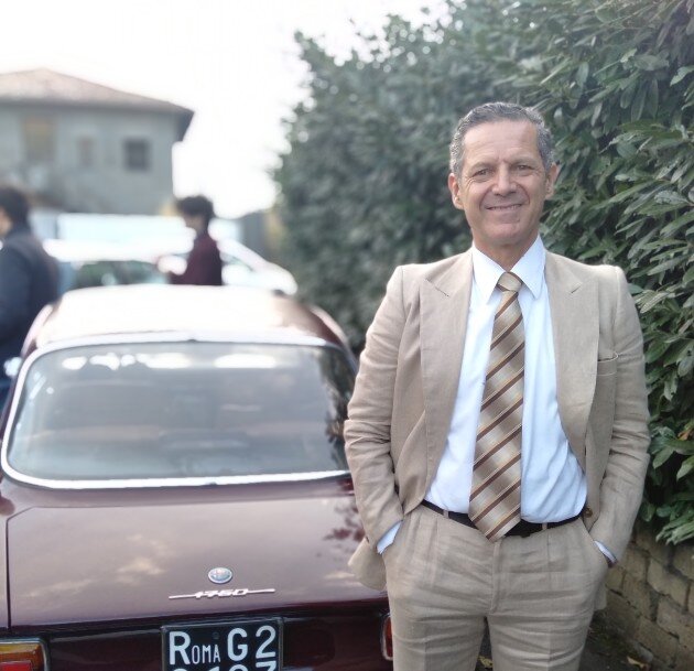 Nicola Losapio, “clochard per caso” nel nuovo spettacolo di Francesco Sinigaglia Nicola Losapio, “clochard per caso” nel nuovo spettacolo di Francesco Sinigaglia