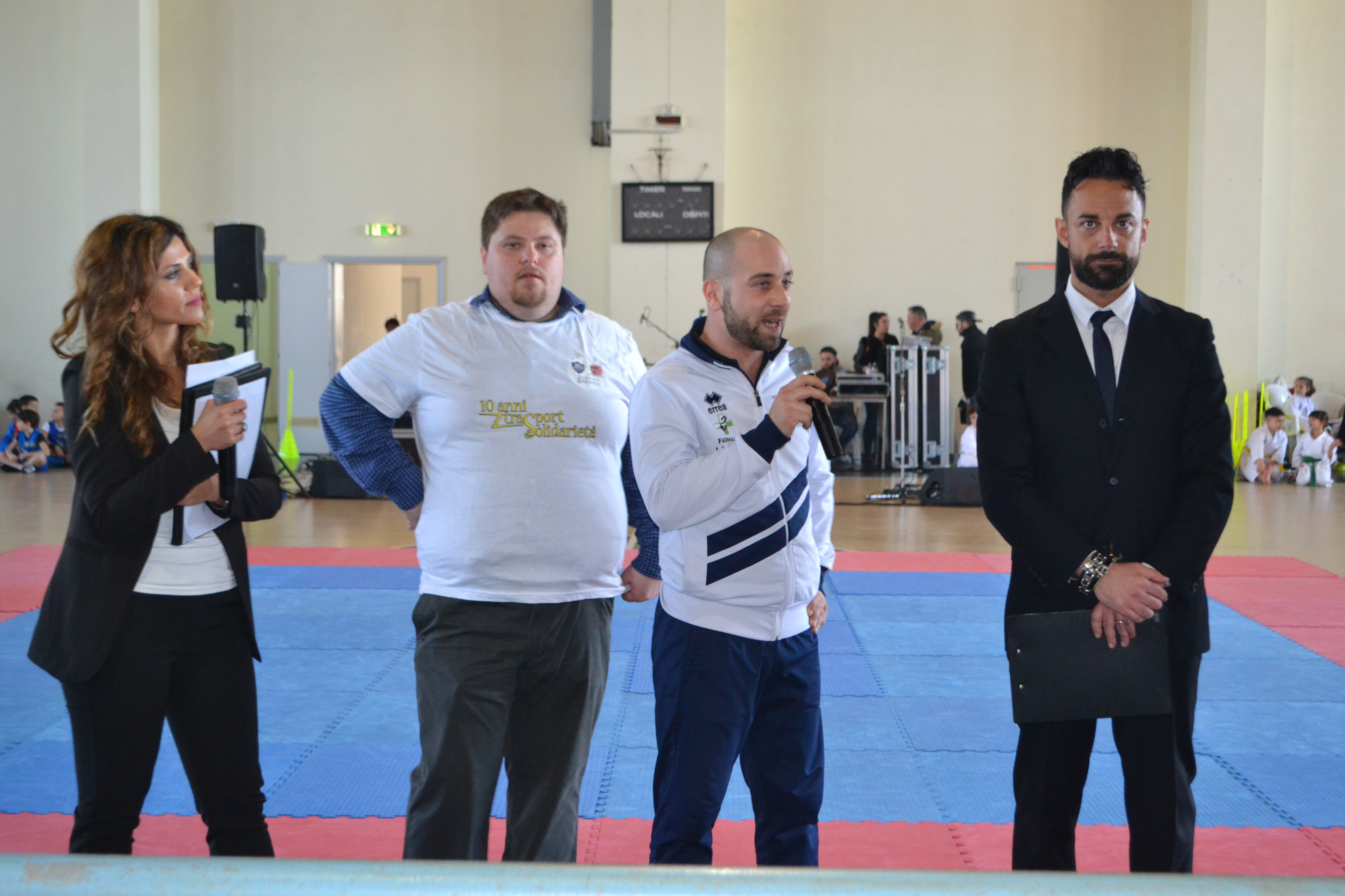 Grande successo per "'10 anni fra sport e solidarietà" Grande successo per "'10 anni fra sport e solidarietà"