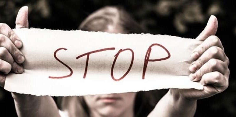 "Mai più violenza sulle donne": martedì 16 aprile la presentazione del video di Fabiola De Lorenzo