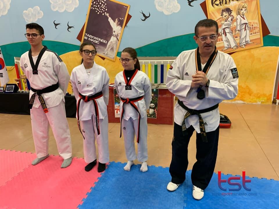 Massafra festeggia tre nuove cinture nere di taekwondo