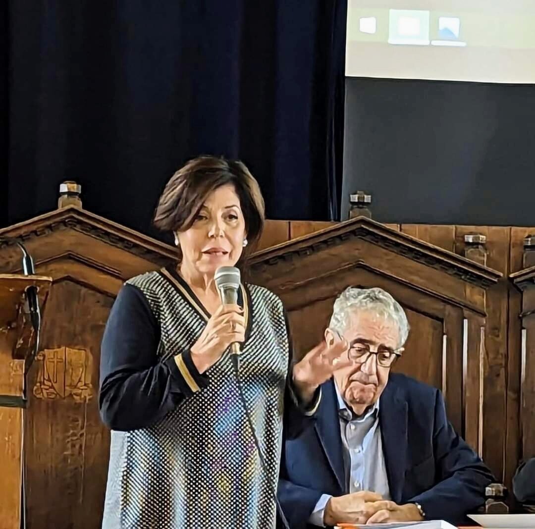 LA POETESSA TARANTINA MARIA MIRAGLIA AD ASSISI A PARLARE DI PACE