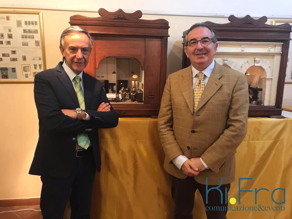 18 aprile: Riti della Settimana Santa Tarantina, annullo filatelico in Piazza della Vittoria