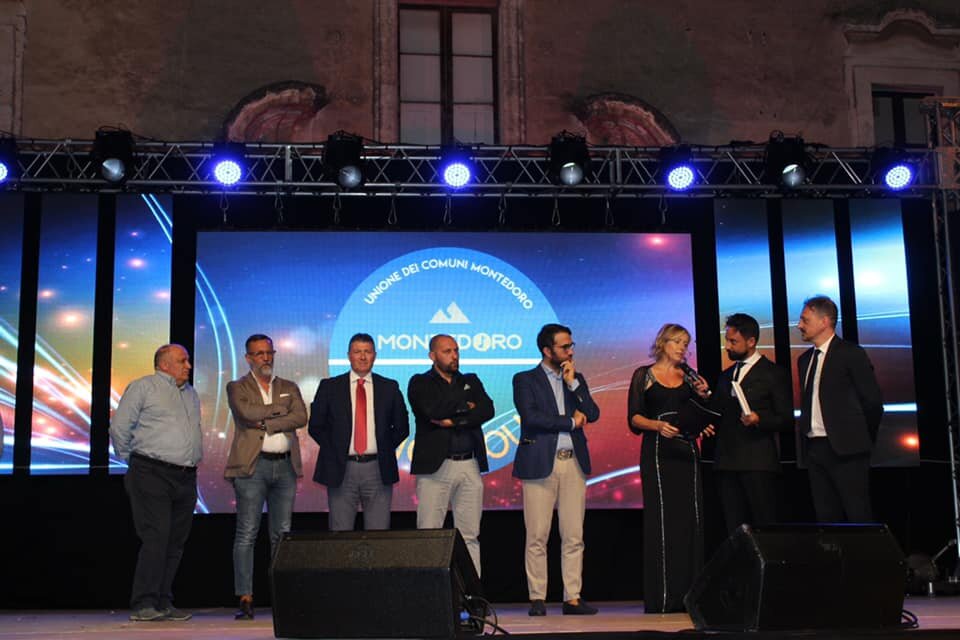 Grande successo per la finalissima del Montedoro Voice Tour: tra gli ospiti anche il presidente della Provincia di Taranto Giovanni Gugliotti