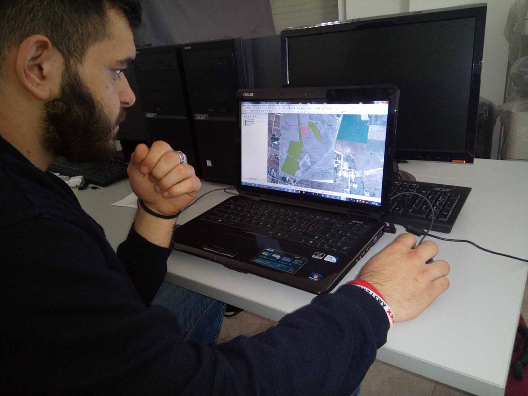 Corso di “Cartografia digitale” all'IISS “Luigi Einaudi” di Manduria