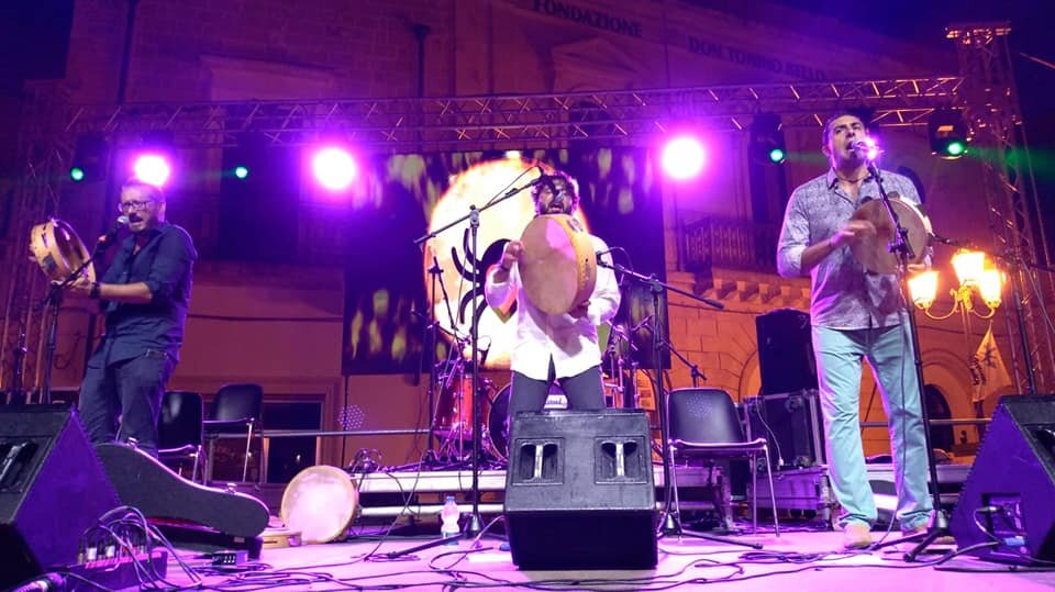 Dalla Notte della Taranta a Crispiano: giovedì Li Strittuli in concerto