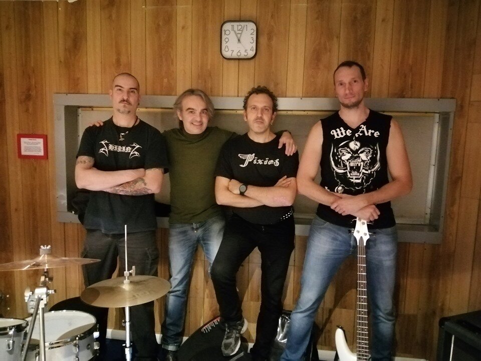 Grave T, Adriano Serafini è il nuovo bassista