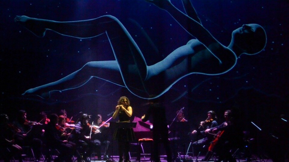 “4 Stagioni 3D”: al Teatro Fusco il concerto classico si trasforma in uno spettacolo di luci, proiezioni ed effetti speciali “4 Stagioni 3D”: al Teatro Fusco il concerto classico si trasforma in uno spettacolo di luci, proiezioni ed effetti speciali