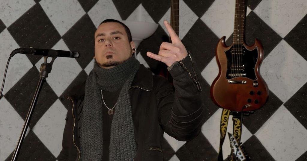 Carmelo Caltagirone, la compilation "F#ck#d Alien" disponibile in digitale