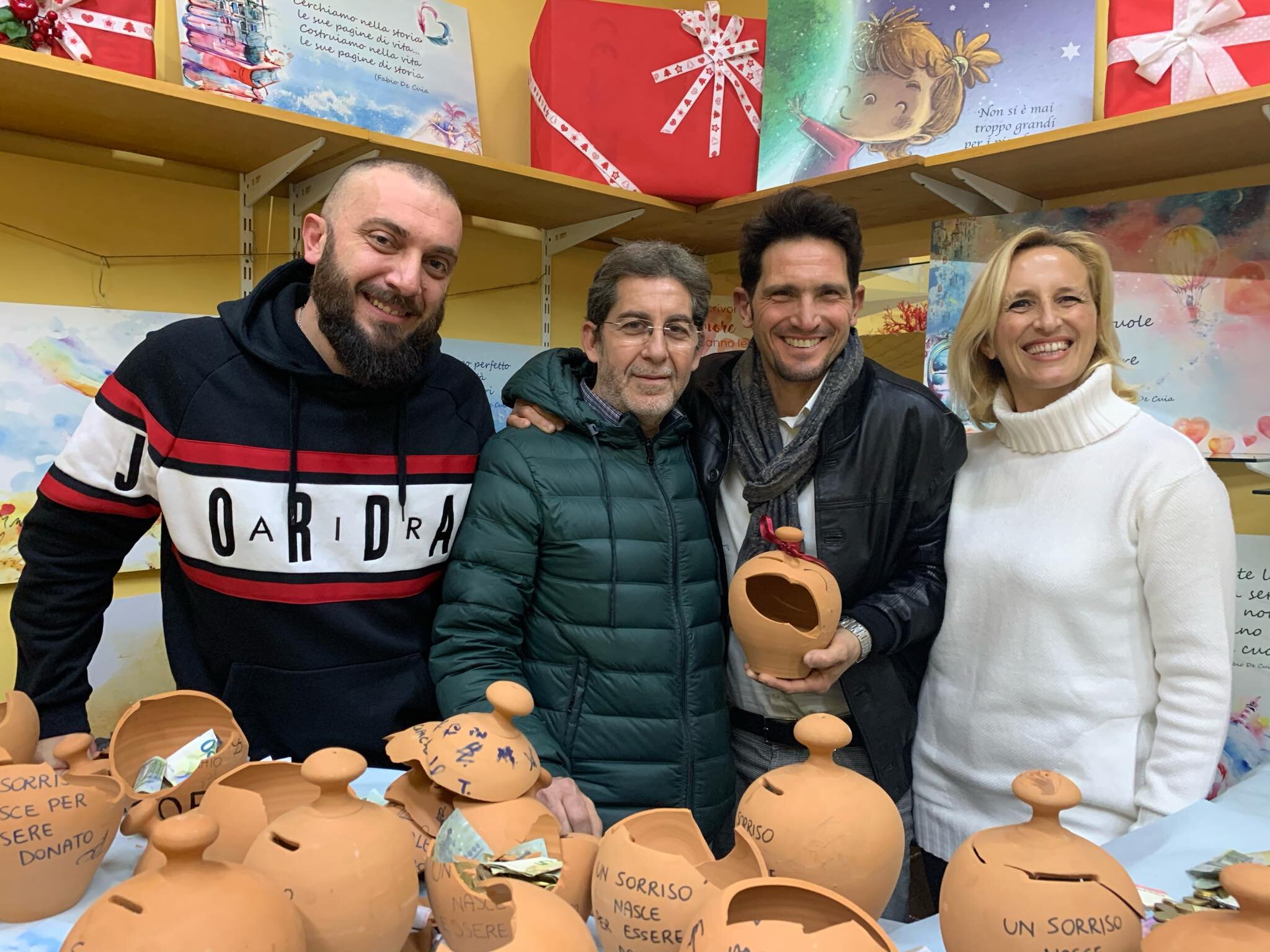 “Un sorriso nasce per essere donato”: raccolti 2960 euro per il “Nadia Toffa” di Taranto