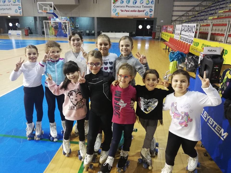 Anche l'Asd Pattinaggio Artistico Taranto al VII Trofeo Fisr "Piccole orme"