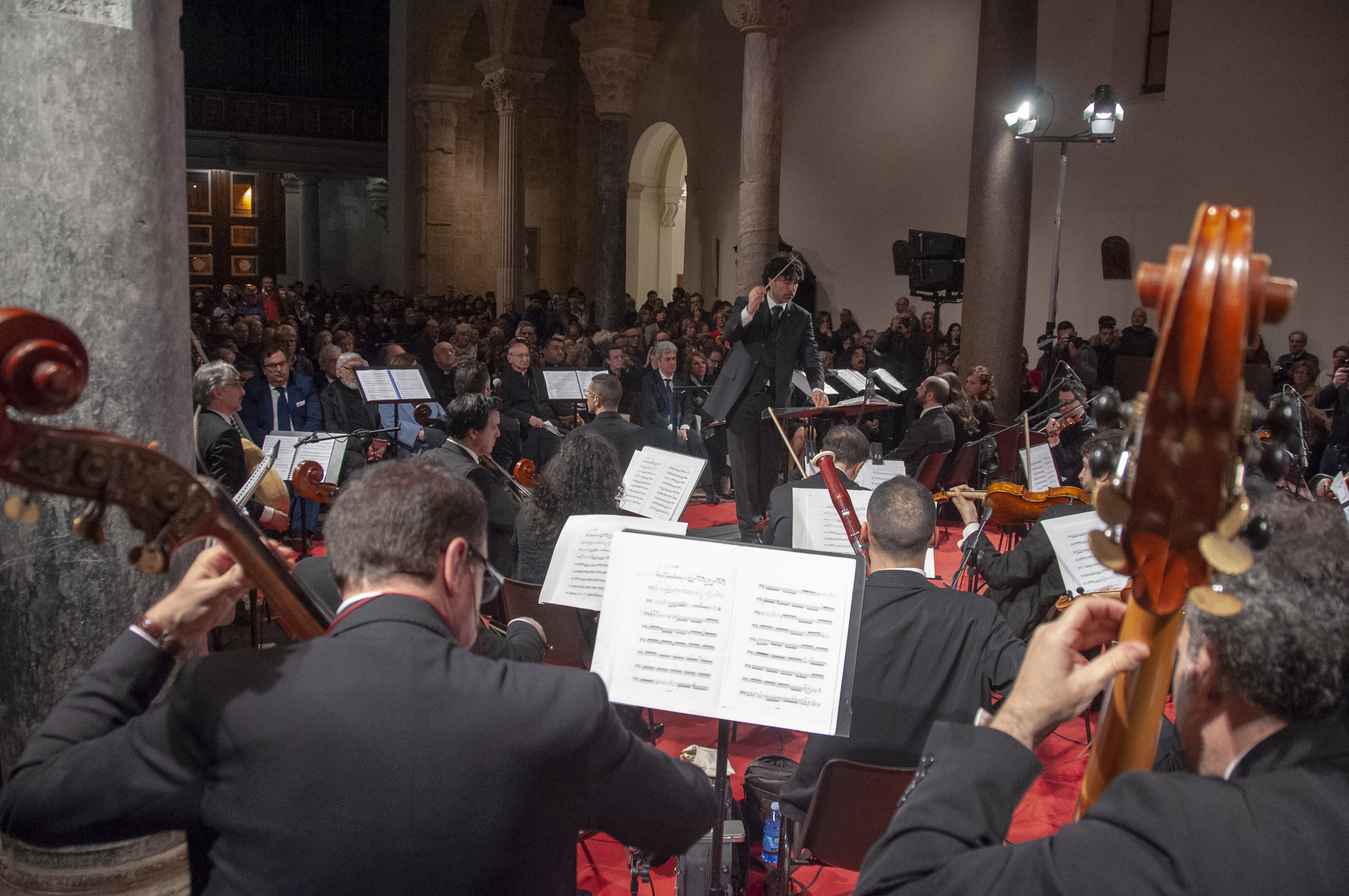 Orchestrali della Magna Grecia con l’Orchestra di Santa Cecilia