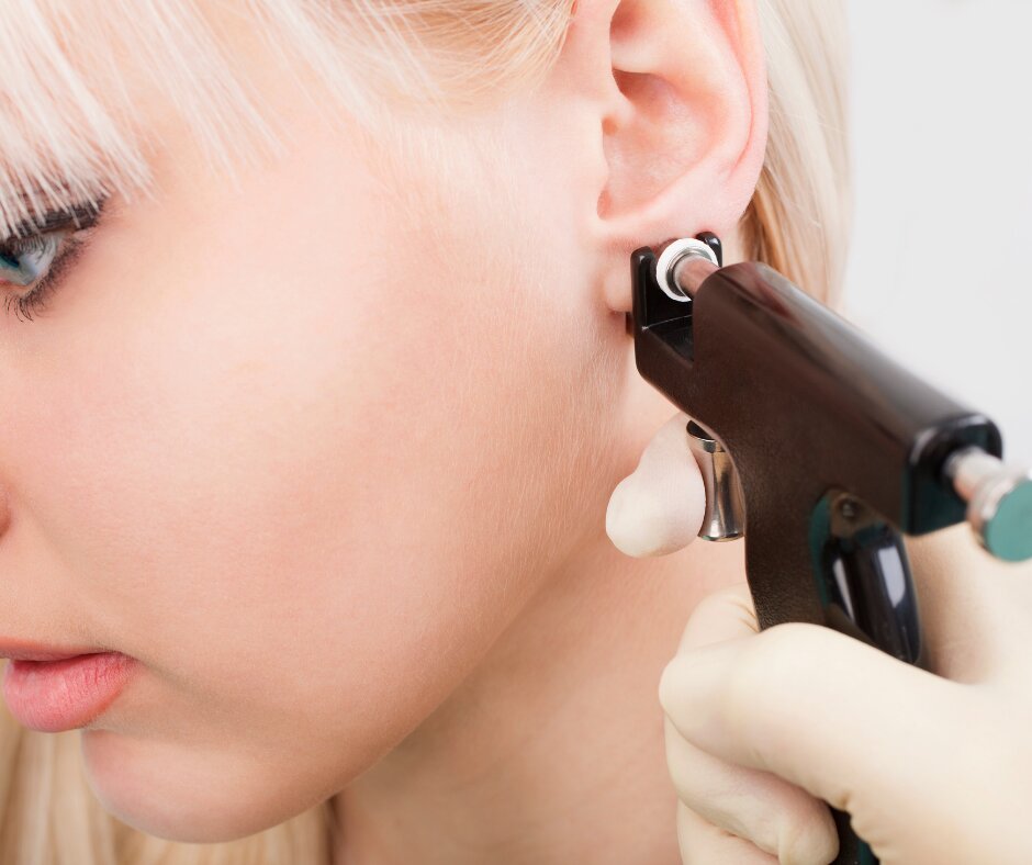 Piercing, orecchini ed infezioni dell'orecchio: come evitarle Piercing, orecchini ed infezioni dell'orecchio: come evitarle