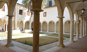 Chiostro Chiesa del Carmine