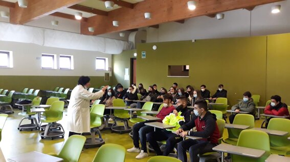 a685c266-0e49-4b0e-86ce-25350d4cbc9c a685c266-0e49-4b0e-86ce-25350d4cbc9c