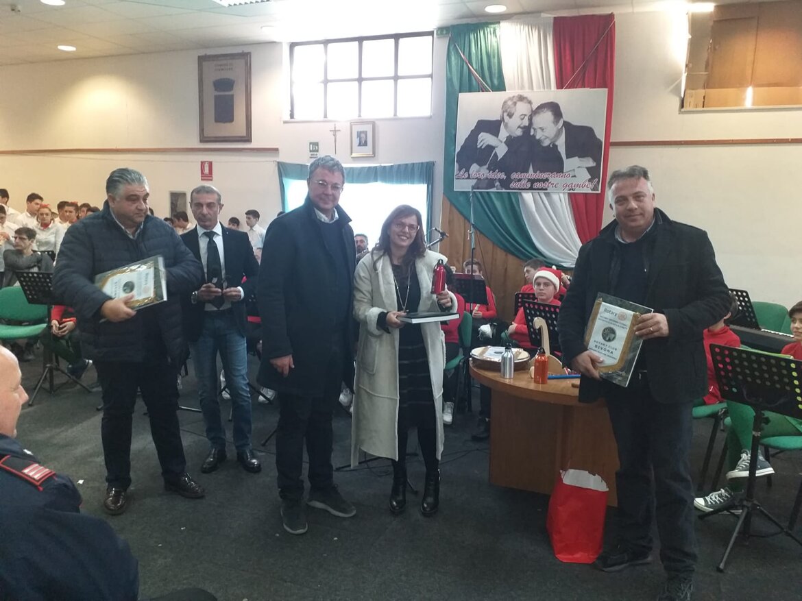 ee8b5cc4-0a58-432e-9758-486c9bed6a04