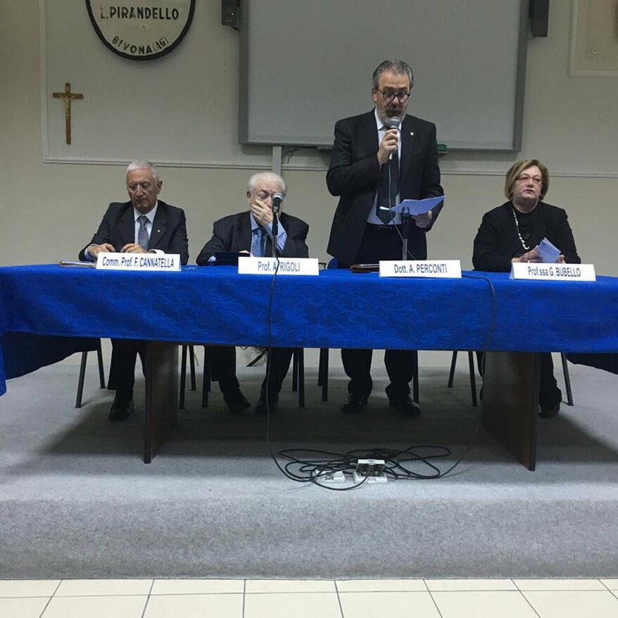 12804700_226062287741549_133122878033283976_n