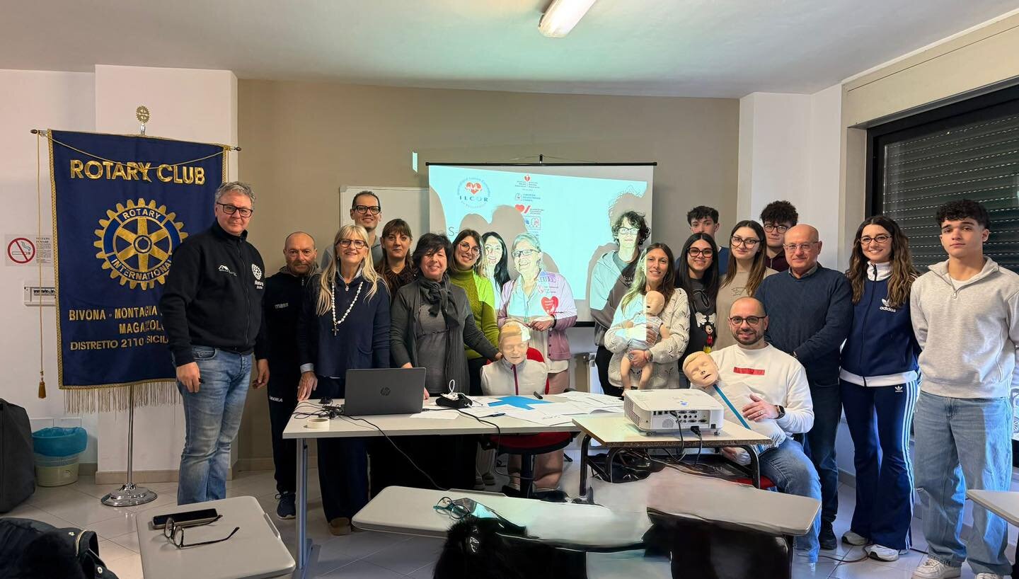UNA SINERGIA CHE SALVA VITE: IL ROTARY CLUB BIVONA FORMA NUOVI OPERATORI BLSD ALL&rsquo; IISS ARCHIMEDE DI CAMMARATA
