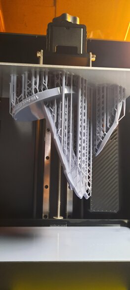 e3b32816-54b0-4051-a569-0bf6e334b335