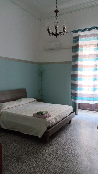 In the center of Catania Room on Via Vittorio Emanuele near Via Etnea