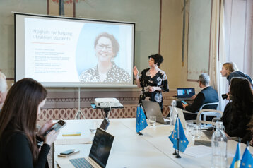 e37d6458-1545-4598-812f-2426d899fe72