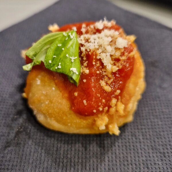 Pizza montanara