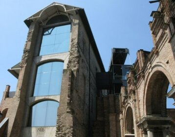 130d0ba2-ddf9-497f-b350-a604c2526500