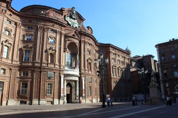 a8a30a3a-e2cd-40ce-9179-0d5113657cb7