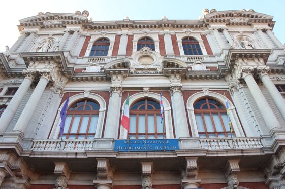 2495fa6b-4579-47f9-858d-5425e082c0e0