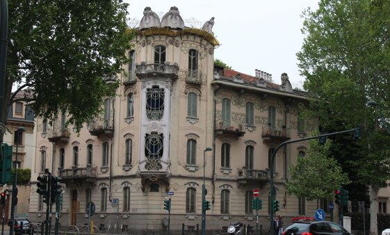 e94e027a-a33e-4782-8f9b-a949381c7799