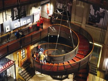 720d7d87-a35e-45f2-8b7e-87d652d632f4