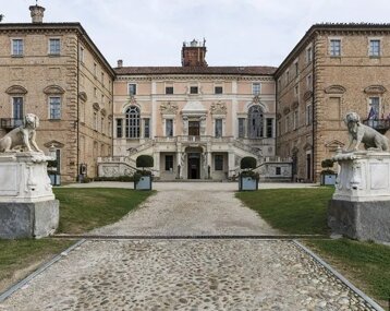 f4c701bf-5902-4149-8ea6-dac1e5961065