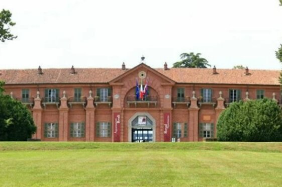 490c9bb9-bdd5-4b5c-9825-322d8de3e6d2