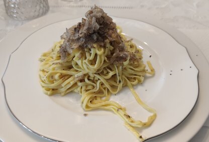 e65e325b-7ba9-4013-bb0b-e154bf503582