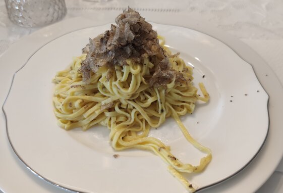 e65e325b-7ba9-4013-bb0b-e154bf503582