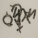 collana-in-bronzo-letters