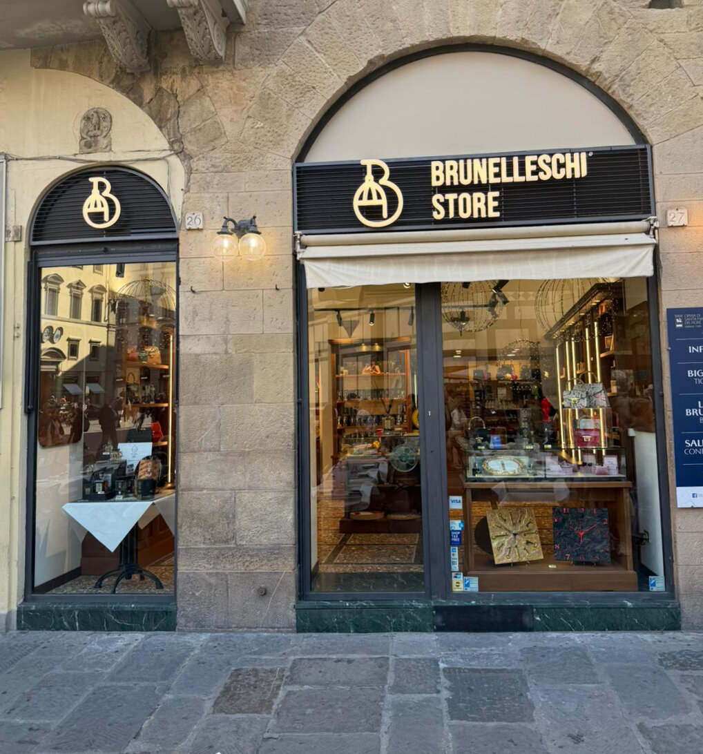 brunelleschi store - vetrina.jpeg