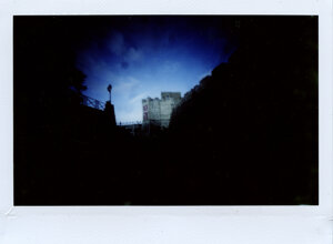 pinhole%20instax%20wide%202025_004.jpeg pinhole%20instax%20wide%202025_004.jpeg